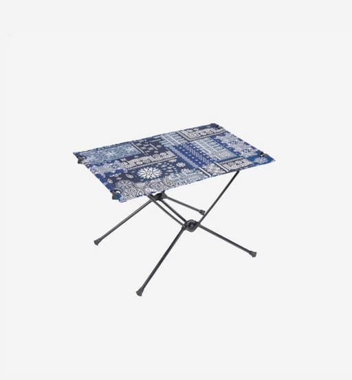 [해외] 헬리녹스 테이블 원 하드탑 블루 반다나 퀼트 Helinox Table One Hard Top Blue Bandanna Quilt