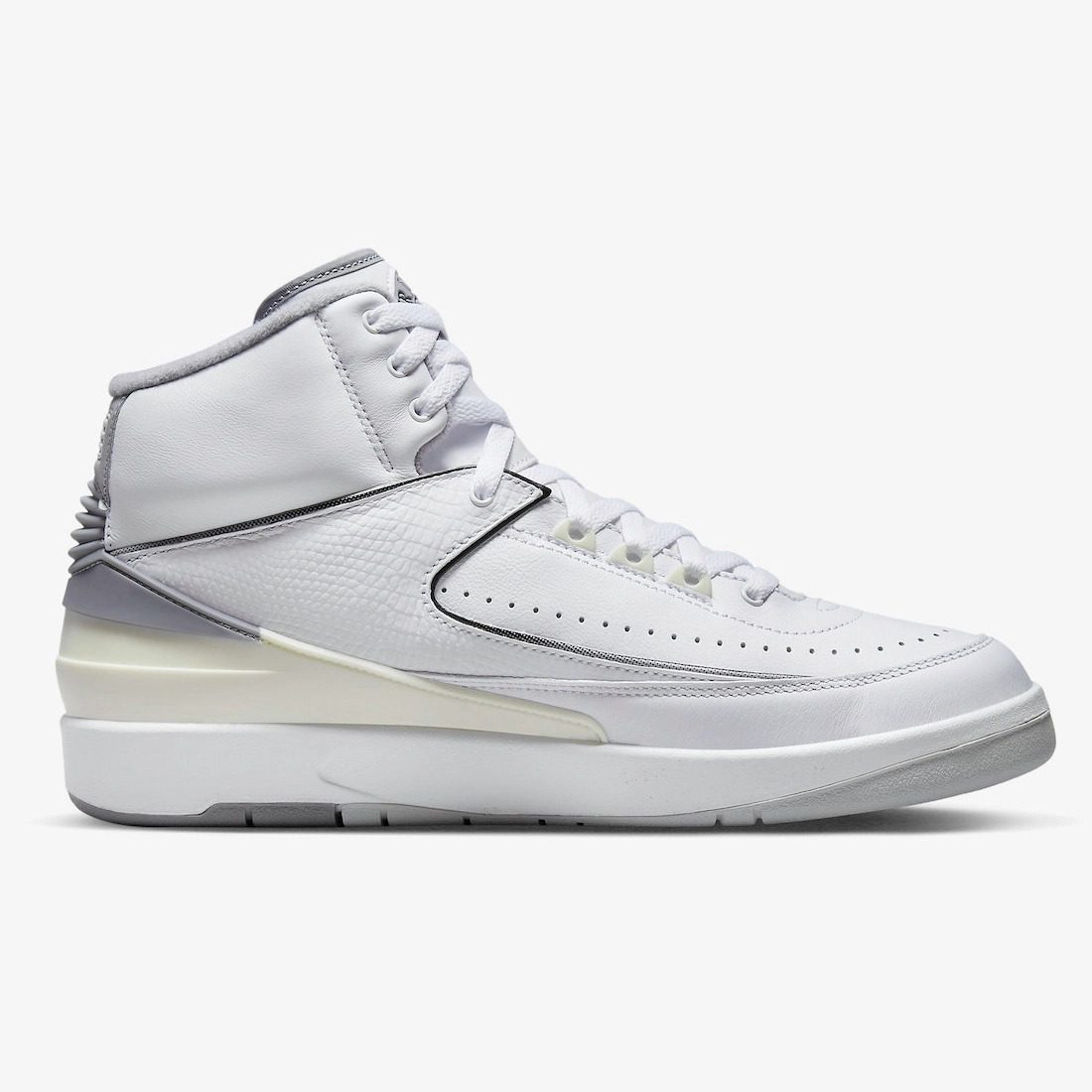 [해외] 나이키 에어 조던 2 레트로 시멘트 그레이 Nike Air Jordan 2 White and Cement Grey DR8884-100