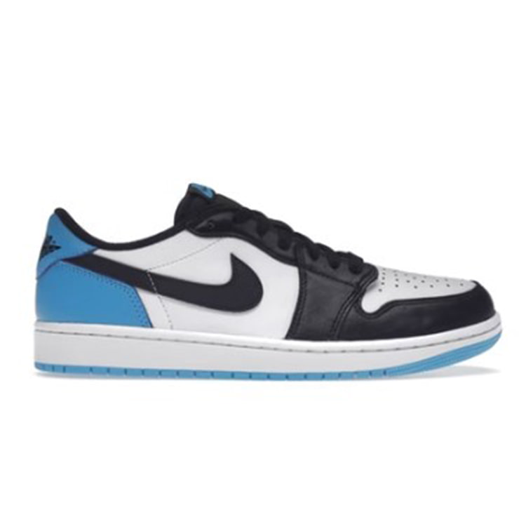 [해외] 나이키 조던 1 레트로 로우 OG 블랙 앤 다크 파우더 블루 Nike Jordan 1 Retro Low OG Black and Dark Powder Blue CZ0790-104