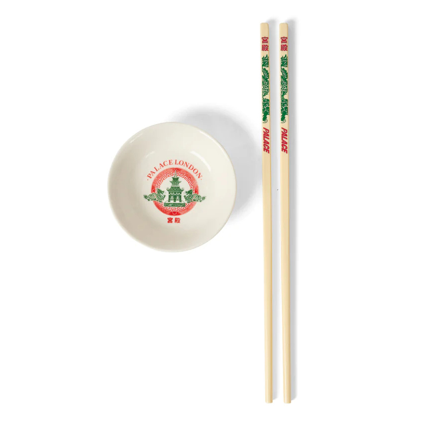 [해외] 팔라스 포츄네이트 찹스틱 앤드 사이드 디쉬 세트 Palace Fortunate Chopsticks And Side Dish Set 23SS